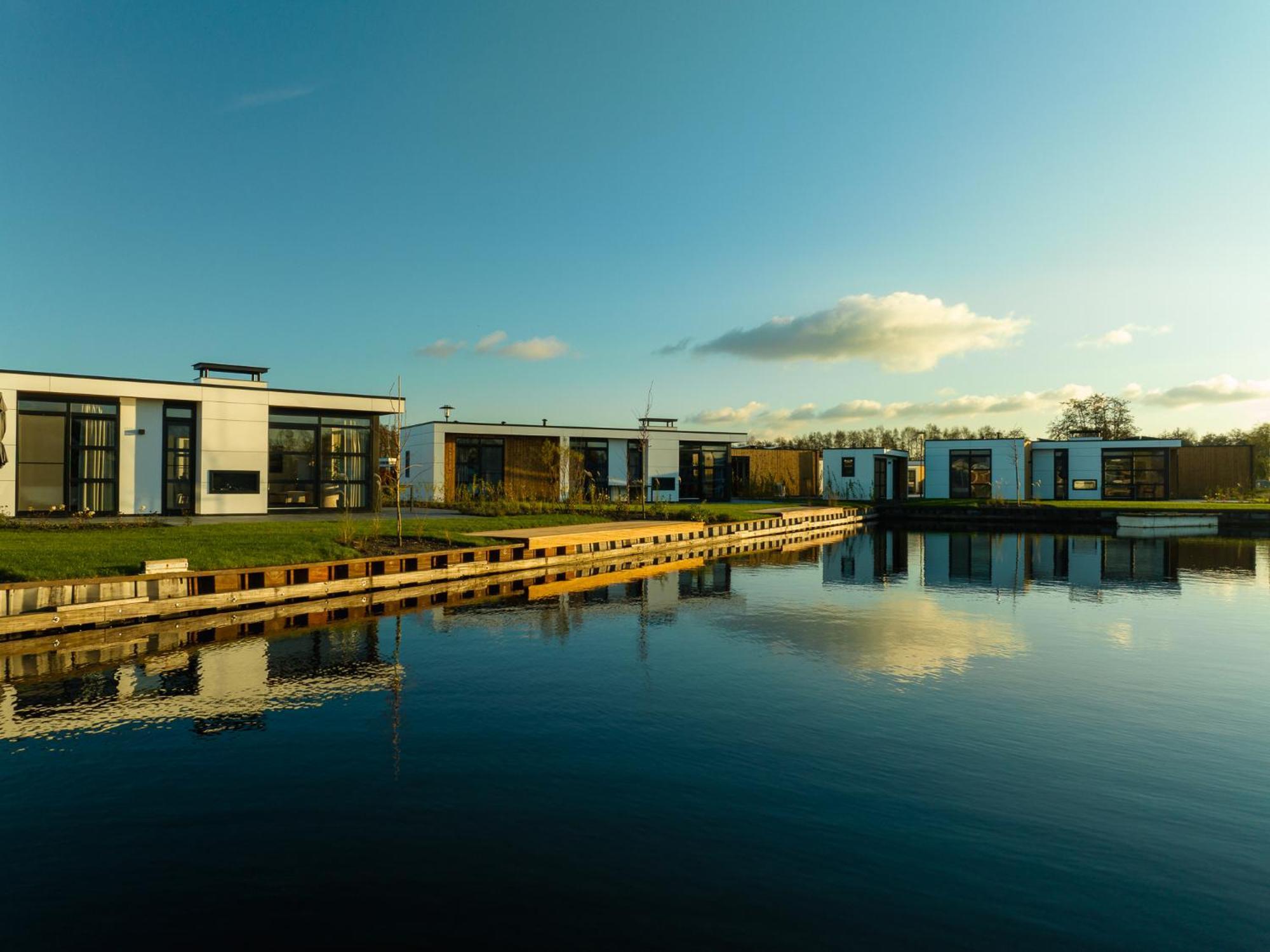 Marinapark Residentie Nieuw Loosdrecht Villa Eksteriør bilde